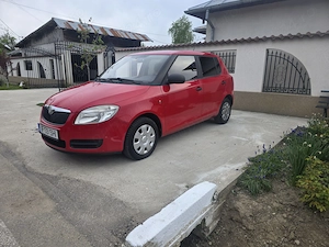 Skoda Fabia 2010 -Provenienta Porsche Ro-Economica 1200-benz Euro 4.Pret 2150Euro Nr km 150000 - imagine 2