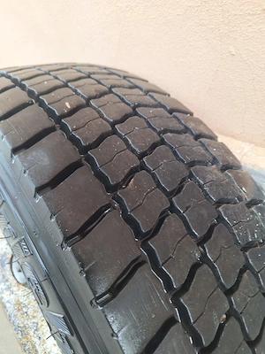 Set 4 Roți Camion R17.5" (8 Prezoane) Anvelopa BFGoodrich 245/70 - imagine 6