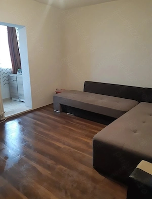 Apartament 1 Camera Decomandat Zona  Dambovita Piata Aurora