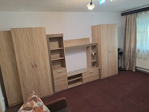 Garsoniera de inchiriat in oras Hunedoara,  zona centrala , mobilata, utilata, 160 euro luna - imagine 3