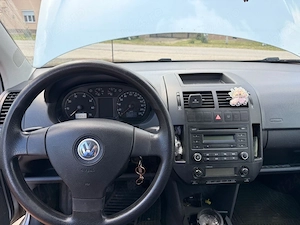 Volkswagen Polo 1.2 Benzină   2007   Înmatriculată   Economică - imagine 3