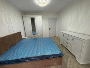 Închiriez apartament 3 camere, Unirii, renovat, centrală proprie - imagine 2