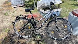 Vând Bicicletă.   