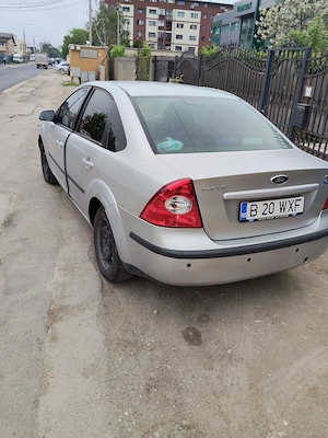 Ford Focus 1.6 tdci - imagine 3