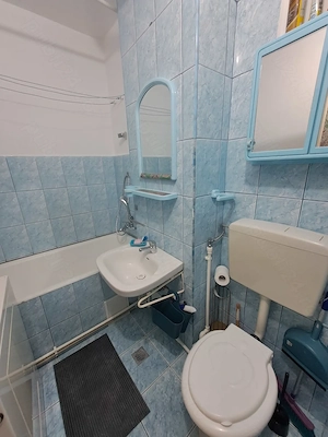 Garsoniera de inchiriat in oras Hunedoara,  zona centrala , mobilata, utilata, 160 euro luna - imagine 9