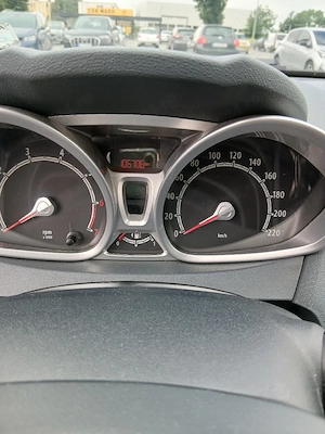 Ford Fiesta 1.4, benzină, 2009 - imagine 5
