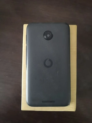Vand Telefon Vodafone 300 - imagine 2