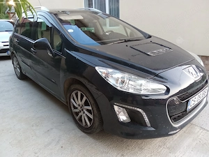 Peugeot 308 sw panoramic 7 locuri  - imagine 9