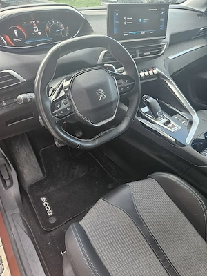 Peugeot 5008 imaculat 
