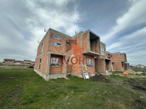 3 camere | 83 mp | Gradina proprie 50 mp | Bloc nou | dressing | 2 bai - imagine 4