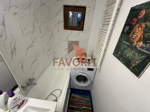 2 camere | centrala proprie | renovat | mobilat | semicentral | - imagine 11