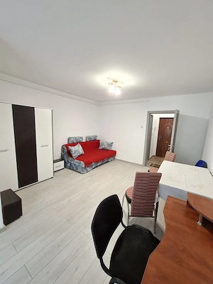 Inchiriez garsoniera in Astra et 1 RENOVATA