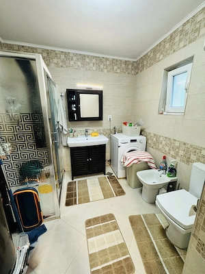 Vand casa de locuit permnent sau de vacanta  - imagine 6