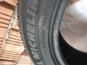 Vând 2 cauciucuri Michelin 225 50 r18 de vară. Preț 250 RON.  - imagine 2