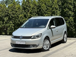 2011 Volkswagen Touran Highline  2.0 TDI DSG   7 LOCURI   LED   BIXENON