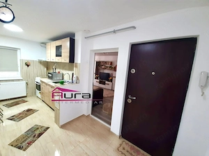 Inchiriez apartament 2 camere Str.Isaccei - imagine 4