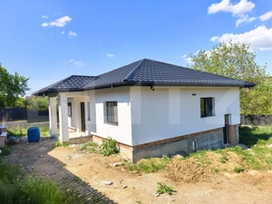 Casa plan parter 4 camere și beci in  Barnova - imagine 2