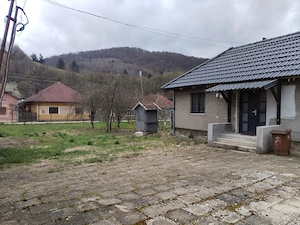 Vând casa Rusca Montana CS - imagine 2