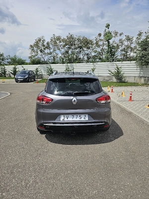 Renault Clio IV - imagine 9