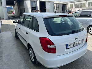 De vânzare Skoda Fabia - imagine 3