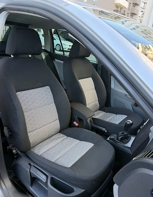 Vând Skoda Octavia, motor 2.0 TDI cu 140 CP, kilometraj 219 000, model anul 2011 - imagine 9