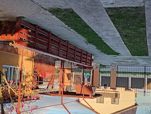 Vând 2 corpuri de casa în aceeași curte - imagine 3