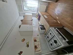 De închiriat   Apartament 2 camere, mobilat și utilat complet   Făgăraș, str. Tudor Vladimirescu - imagine 2