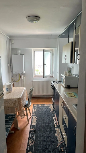 Apartament 2 camere decomandat Poarta 6 Vedere catre Mare Loc Parcare - imagine 4