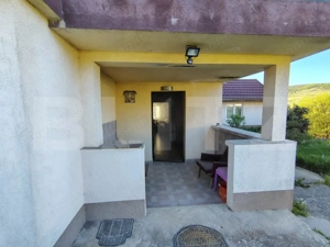 Casă individuală în zonă pitorească, cu 3271 mp teren, Vâlcele-Feleacu