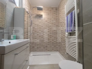 Casă finisata 220 mp, 2 corpuri de cladire , teren 261 mp, cart Gruia ! - imagine 12