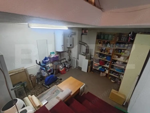 Casă finisata 220 mp, 2 corpuri de cladire , teren 261 mp, cart Gruia ! - imagine 9