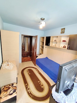 Apartament cu 3 camere mobilat si utilat  - imagine 5