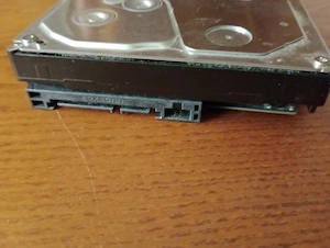 HDD Toshiba (hard disc de PC) de 2T, functional,aproape nou - imagine 3