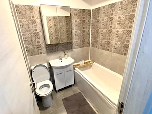 studio 50mp, parcare inclusa, 400m fata de Metrou Berceni - imagine 10
