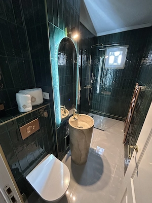 3 Cam-Cetatii-5 Min Centru-Mobilat Lux-Balcon-Centrala-Boxa-54 MP-128.000 Euro ! - imagine 10