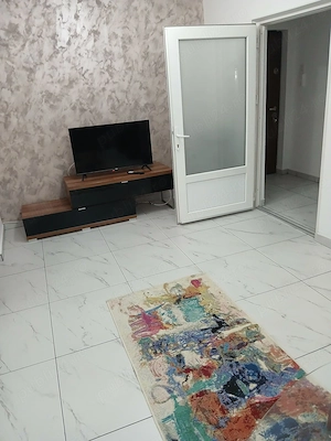 Inchiriez apartament 2 camere Salajan