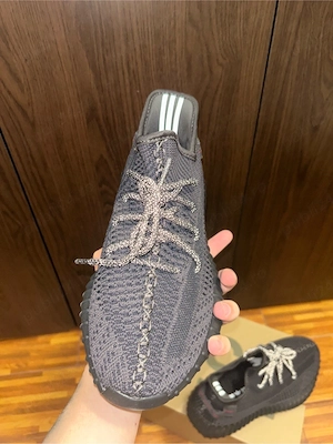 Yeezy 350.