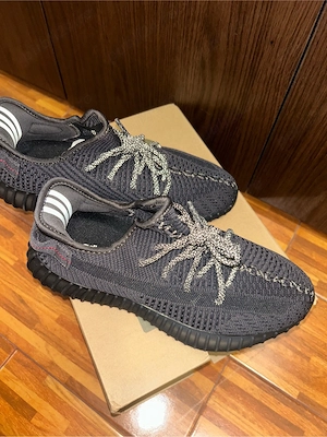 Yeezy 350. - imagine 4