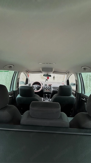VW Touran 2.0 Diesel 140 Cai 6.1 Trepte - imagine 8