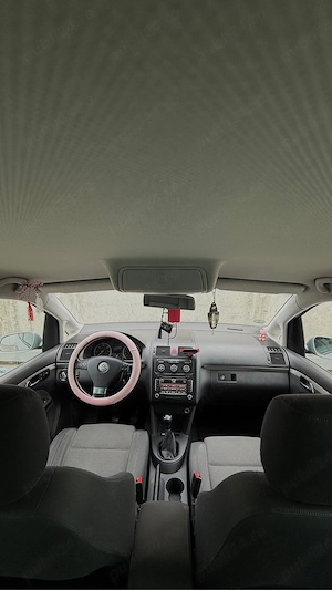 VW Touran 2.0 Diesel 140 Cai 6.1 Trepte - imagine 9