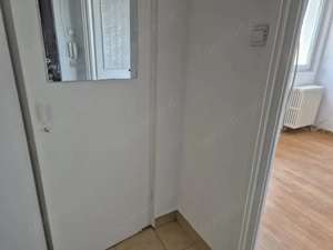 METROU 1 MAI apartament 2 camere FARA RISC SEISMIC - se accepta credit - imagine 10