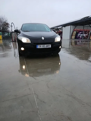 renault megane  - imagine 3