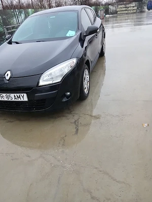 renault megane  - imagine 5