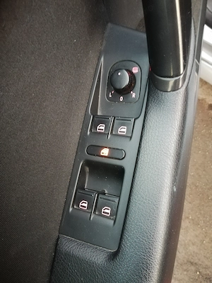 Volkswagen Passat  - imagine 4