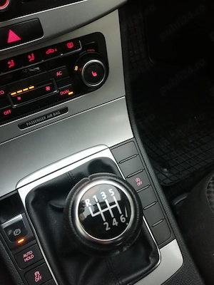Volkswagen Passat  - imagine 3