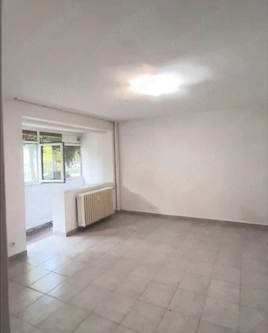 Spatiu parter 40mp decomandat Liber nemobilat neutilat Garsoniera Cf1S Romancierilor Plaza Romania  - imagine 3