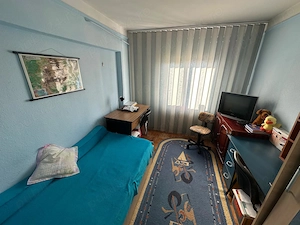 Vand URGENT Apartament 3 camere  - imagine 2
