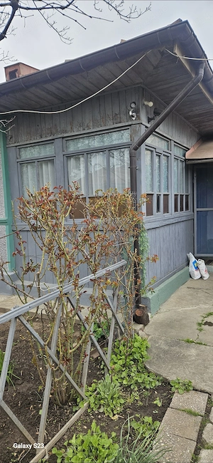 Gospodărie casa si teren 