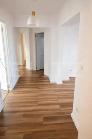 Apartament 4 camere, decomandat -1 min de Shopping City - imagine 3