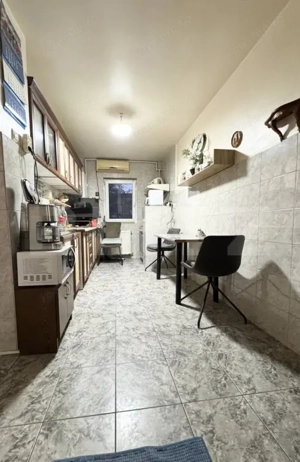 Apartament 3 camere, etaj 1- zona Lipovei - imagine 5